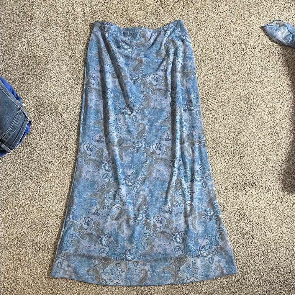 Blue Skirt, never worn matches with same pattern top!! stretchy,and comfortable